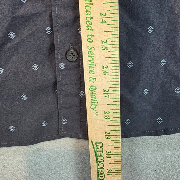 Voyager Men's Short Sleeve Woven Button Front Stretch Performance Shirt Grey Lg - Picture 11 of 12